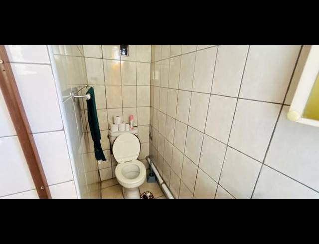 12 BEDROOM HOUSE FOR SALE IN CAPITAL PARK